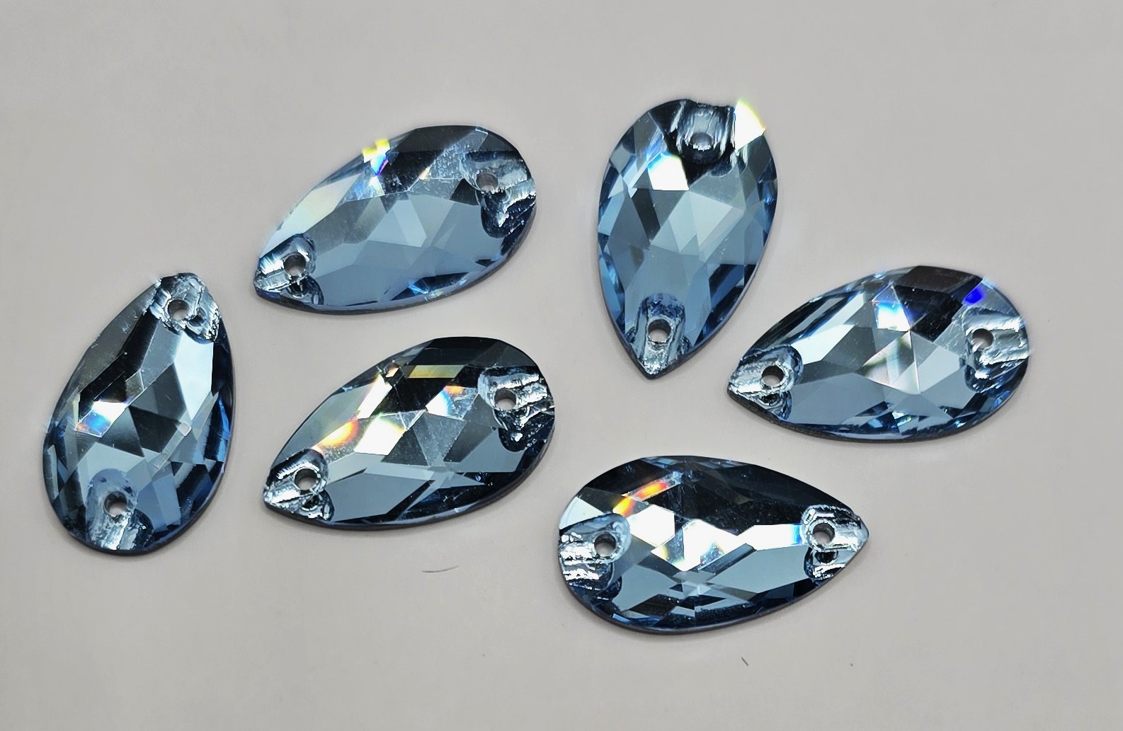 Sky Blue Teardrop Sew On Feature Stone (4-8 pcs)